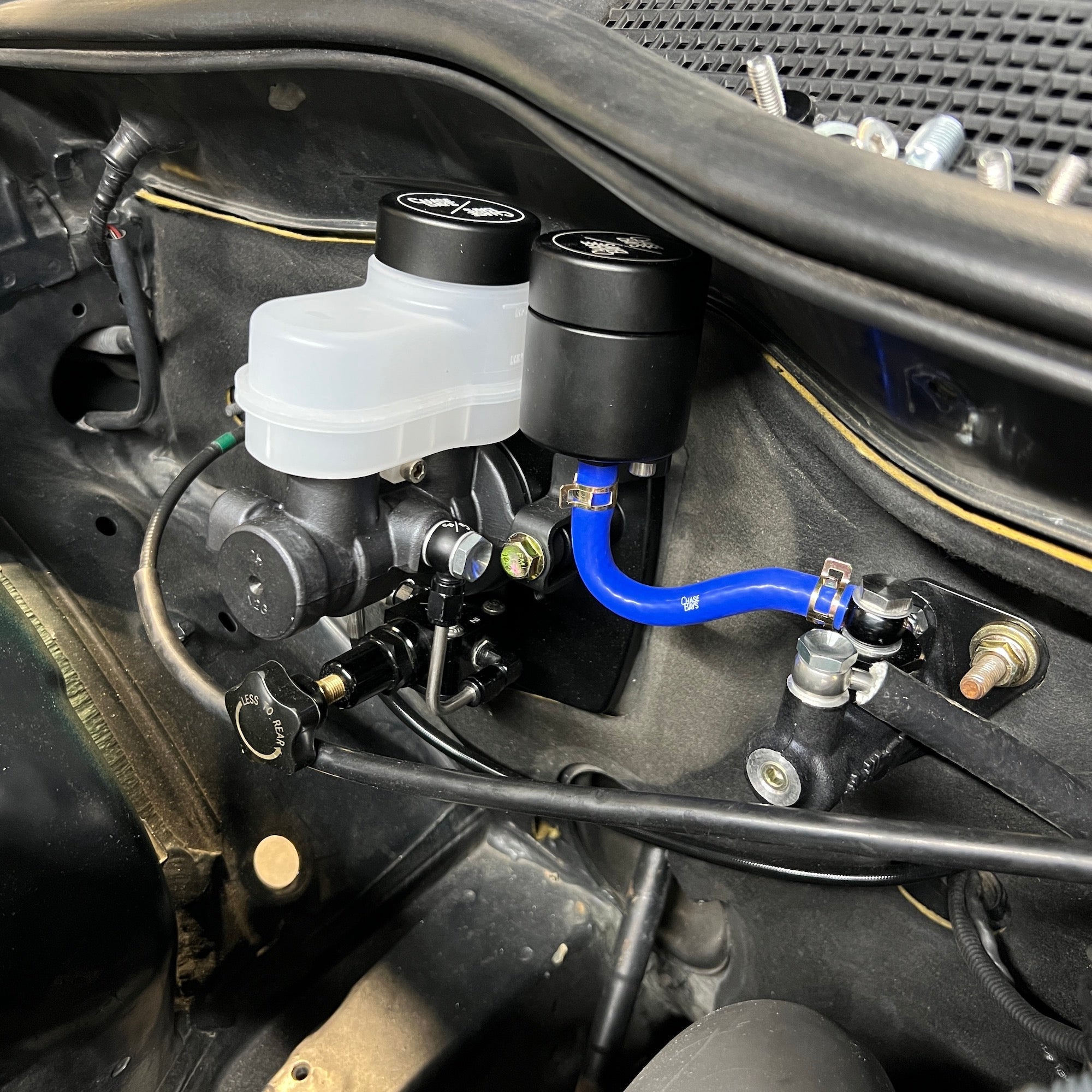 Chase Bays – Clutch Line – Toyota Chaser / Mark II / Cresta Fashion