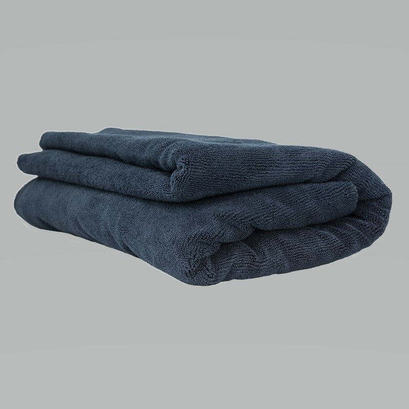 Chemical Guys Elegant Edgeless Microfiber Towel – 51in x 30in – Black Supply
